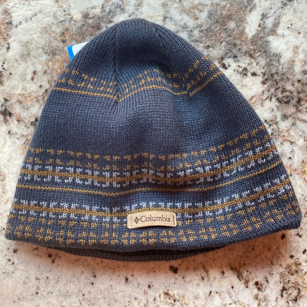 NWT Columbia Unisex Winter Hat, one size fits most